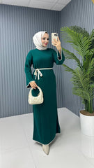 فستان صوف  بيسك مع حزام ابيض