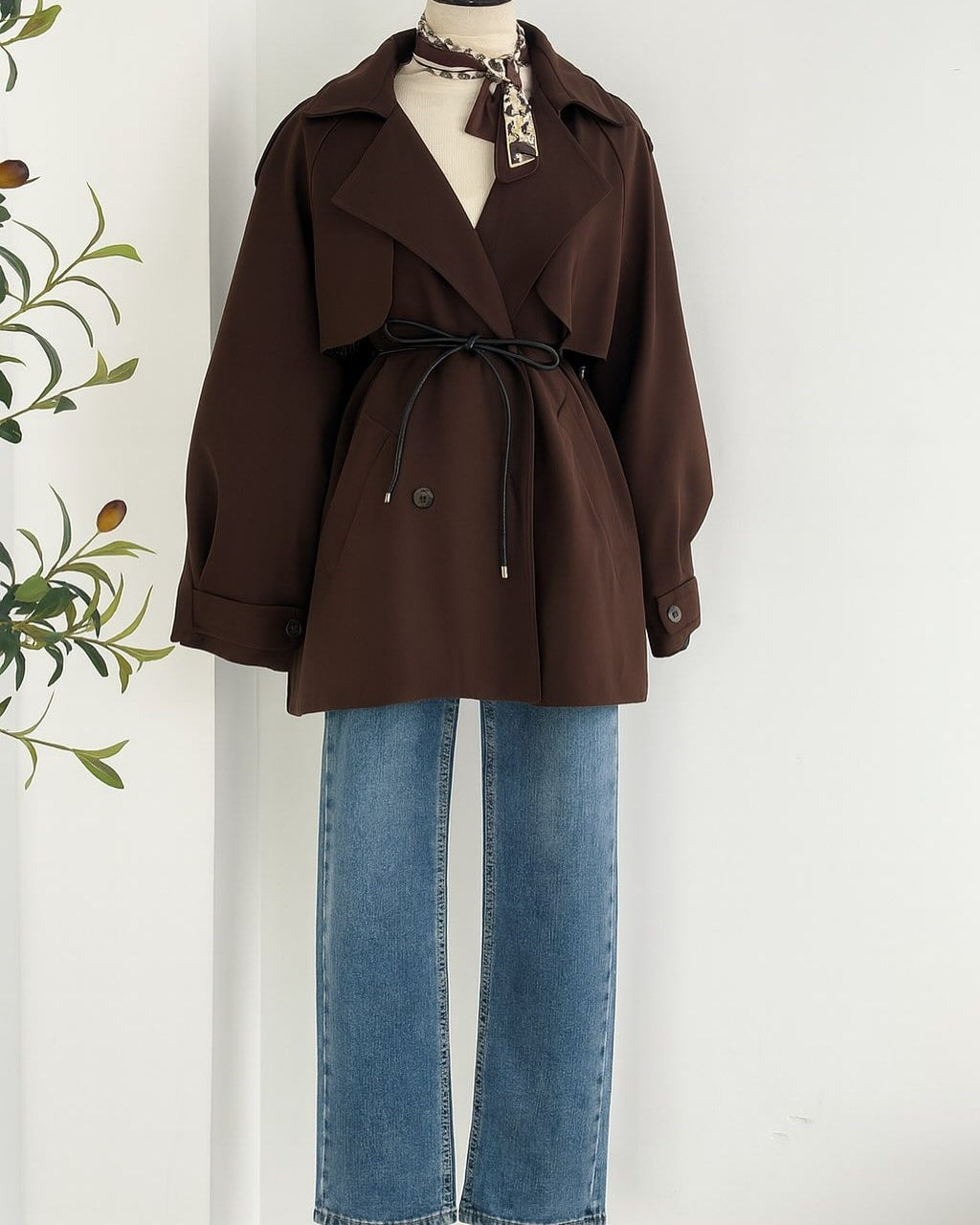 ترانش ترندي مع حزام عالخصر