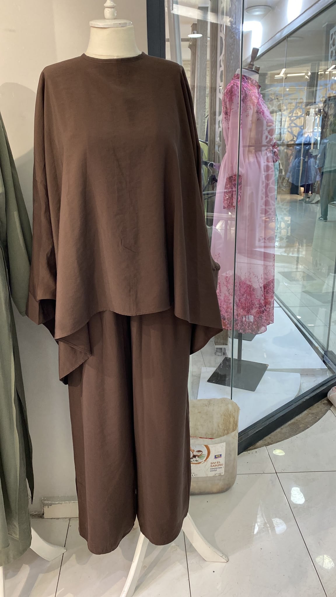 طقم مودال   بلوزة واسعة وبنطلون 2