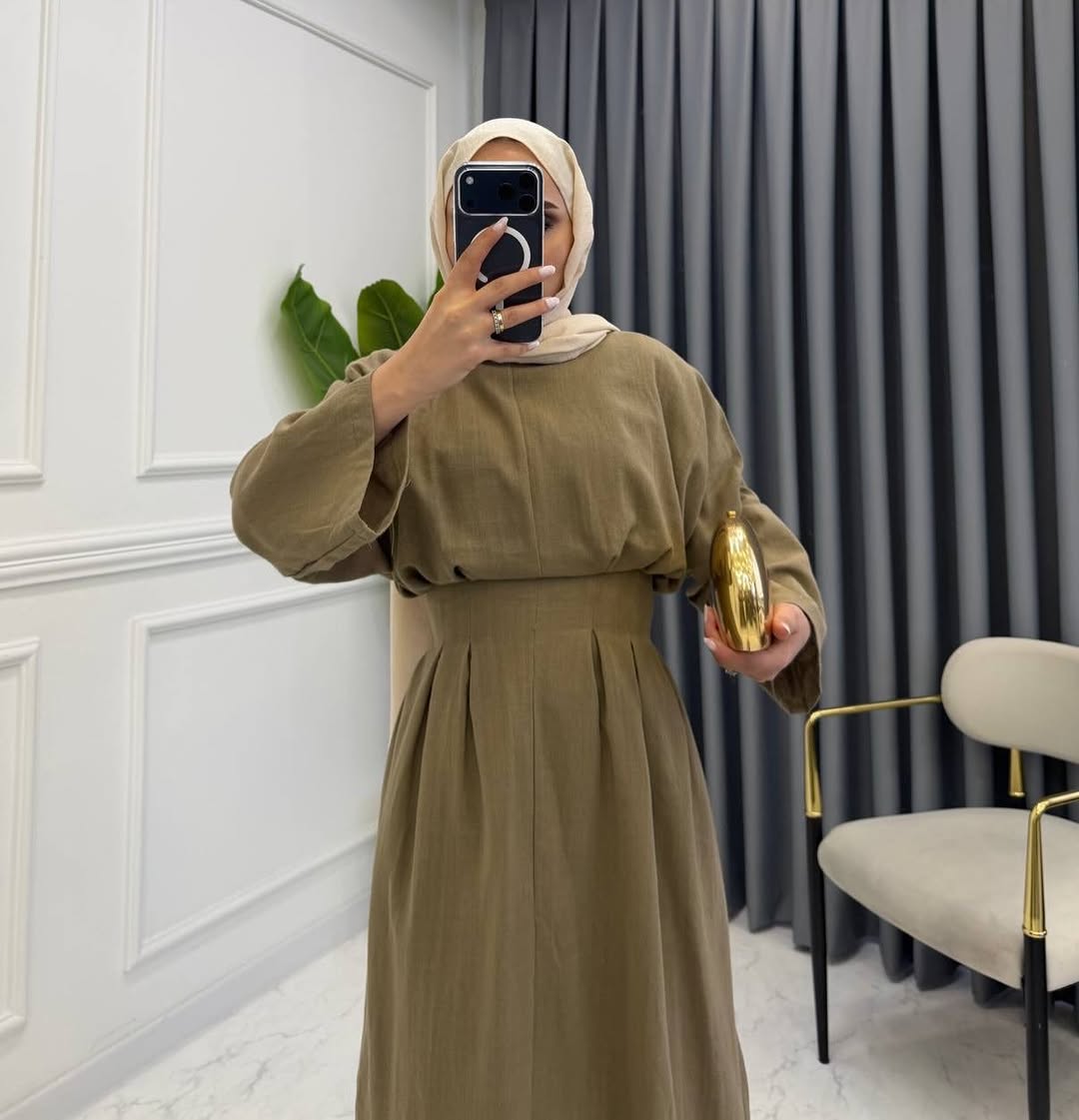 فستان بولين مع شدة عالخصر