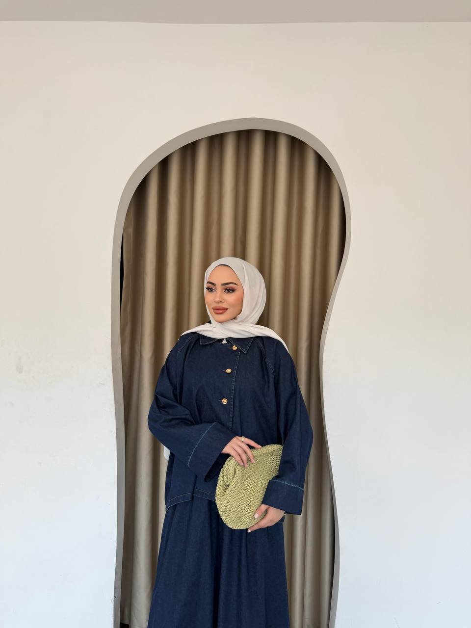 طقم جينز بيسك بنطلون وقميص