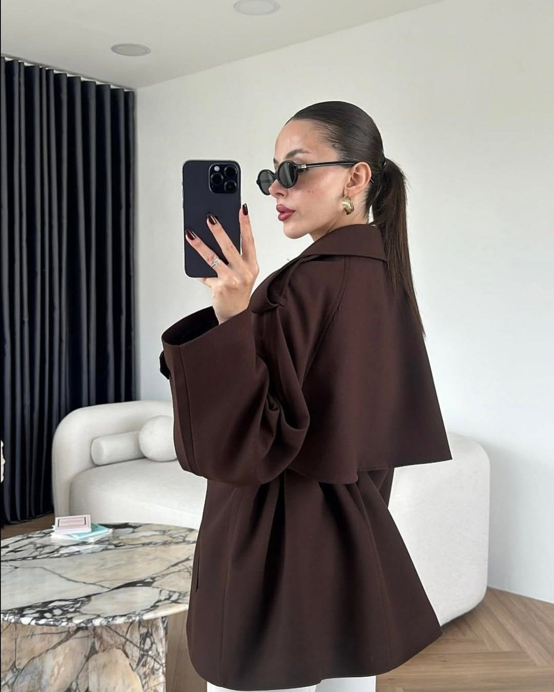 ترانش ترندي مع حزام عالخصر