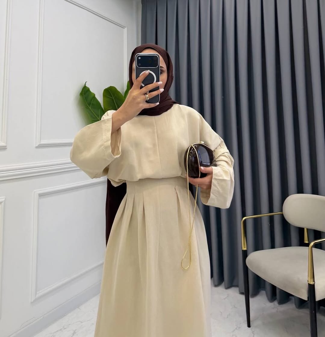 فستان بولين مع شدة عالخصر