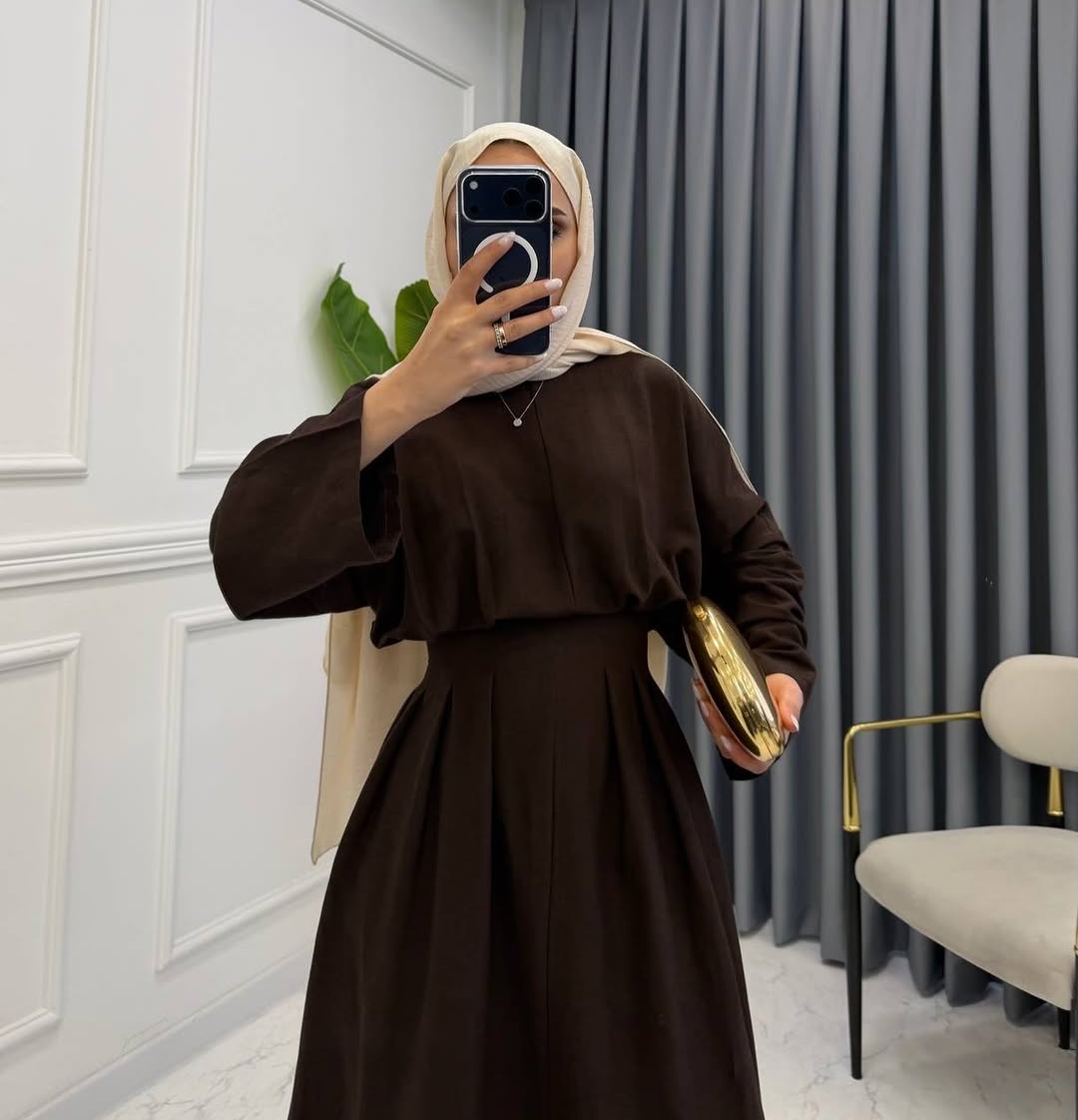فستان بولين مع شدة عالخصر