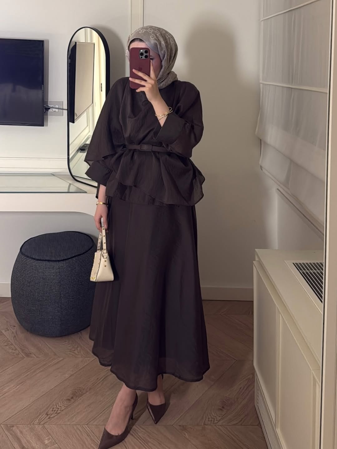 طقم ميلانو تنورة وبلوزة فلو وحزام