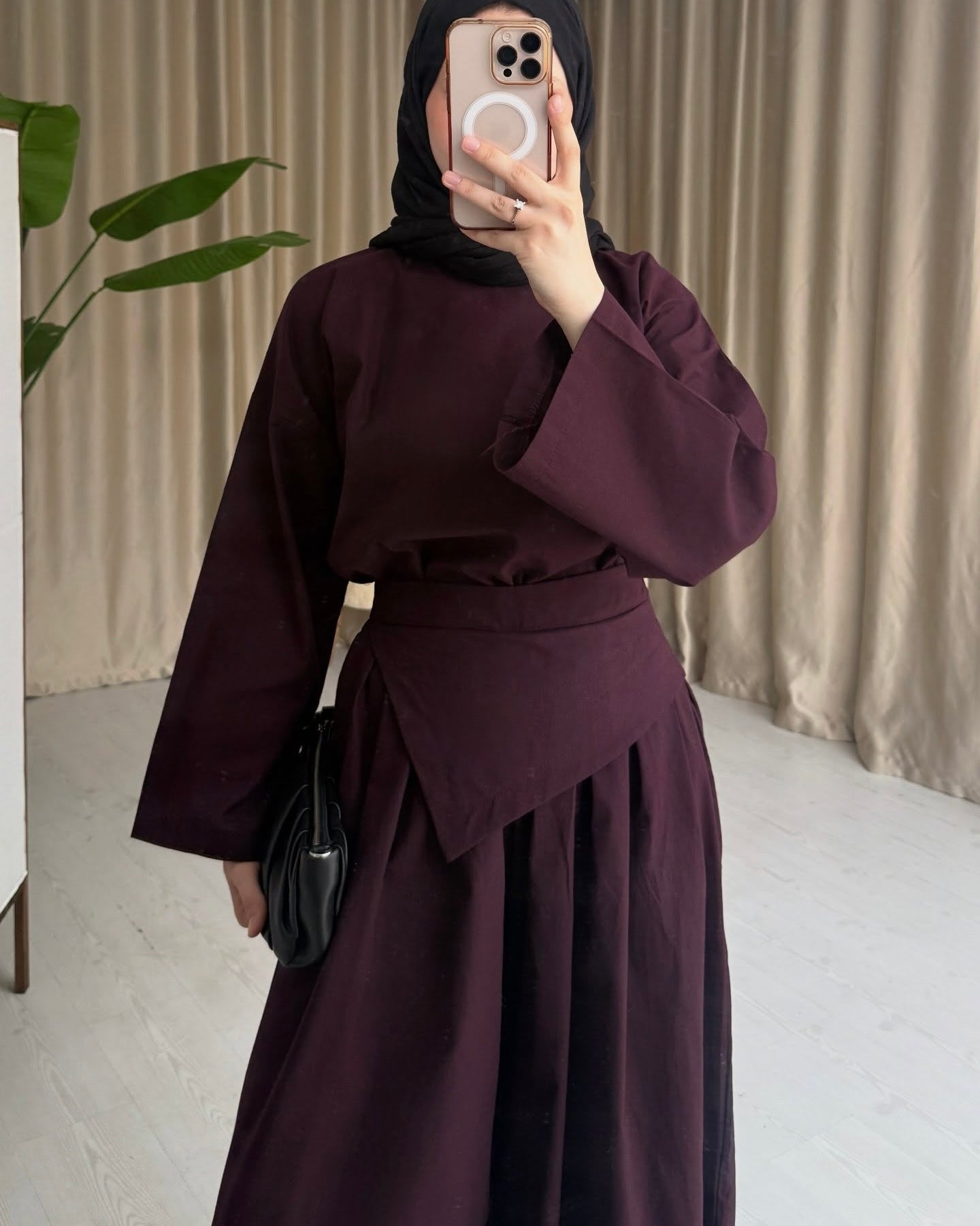 طقم سكارف بنطلون عريض وبلوزة 2