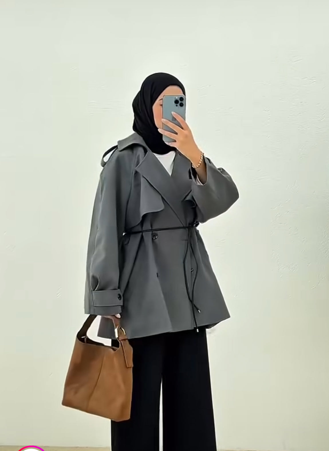 ترانش ترندي مع حزام عالخصر